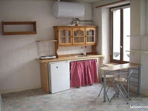 Studio 1 pièce 19 m²