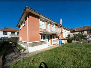 Petit type 2 Rez de chaussée de villa