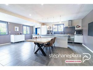 Maison Cras-sur-reyssouze - 8 pièces - 192 m²