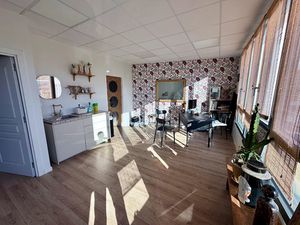 Location locaux professionnels 53 m² à Ajaccio (20000)  1 000 €