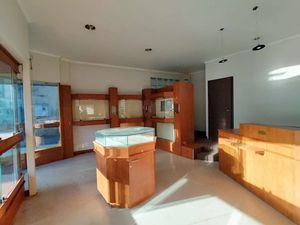 Location locaux professionnels 43 m² à Villaines-la-Juhel (53700)  420 €