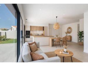 Maison moderne de plain pied  3 chambres  garage et jardin