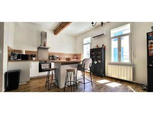 Charmante maison de village avec garage  cour et 3 chambres -