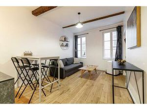 Vieux-Nice / Superbe 2 pièces rénové à deux pas de la place Garibaldi