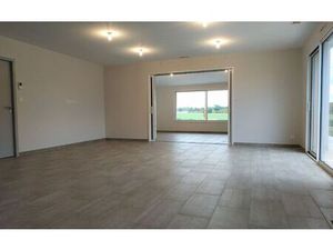 Location maison  m² T-4 à Cazères-sur-l'Adour  860 €