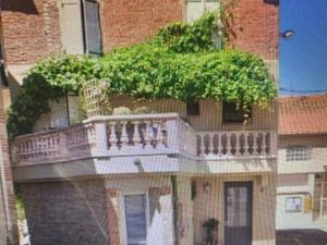 Maison de village avec terrasse