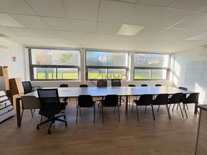 Location locaux professionnels 38 m² à Aix-en-Provence (13090)  24 700 €