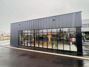 Locaux professionnels en zone attractive