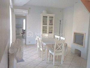 Maison de ville de 84 m² à Blere