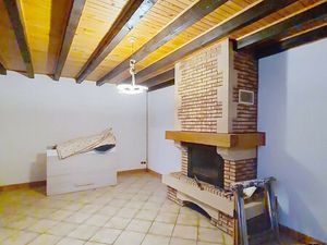 Maison à louer Mercurey