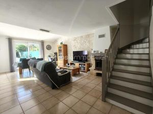 Maison de 89 m² à Plaisir