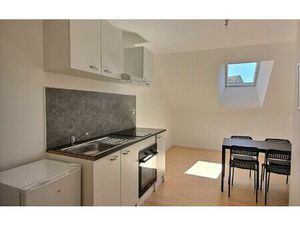 Location appartement  m² T-1 à Le Creusot  370 €