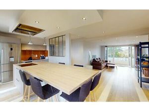 Location appartement  81.72 m² T-3 à Rodez  850 €