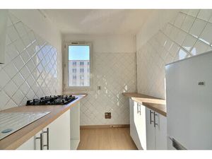 Appartement 4 pieces Taverny + cave + place de parking