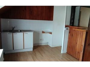 Location appartement  m² T-2 à Ussy-sur-Marne  615 €