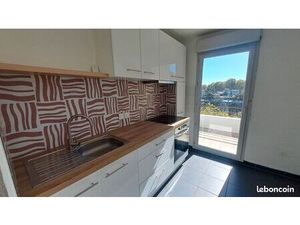 Agen  70 m2 refait à neuf  au 4eme avec ascenseur