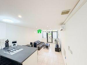 ? À Vendre – Appartement Duplex Type Maison de Ville – C