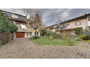 MAISON COSSUE MITOYENNE DE 157M2 SUR 493M2 DE TERRAIN CLOS E