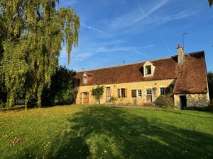 AUTHENTIQUE LONGERE PERCHERONNE SITUEE AU CALME