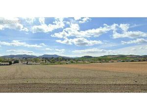 Terrain 545 m² Le Cendre