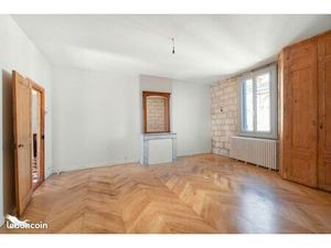 Appartement 4 pièces 97 m²
