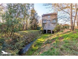 Moulin 7 pièces 294 m²