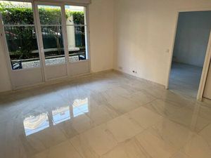 Magnifique  deux-pièces à louer 50 m² à 10 m de la gare de Bussy Saint-Georges ￼au rez de 