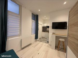 Studio 1 pièce 14 m²