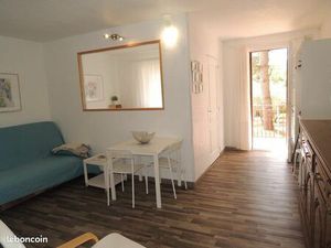 Particulier loue joli t2