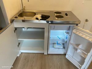 Loue Studio de 30m2 à Cergy avec Parking - à 10min Gare de Cergy P