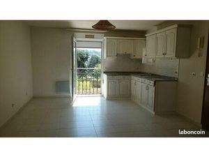 2 pièces de 41 m² dans pavillon