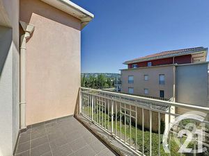 Appartement F1 à louer - 1 pièce - 32 90 m2 - Cavaillon - 84 - PROVENCE-ALPES-COTE-D-AZUR