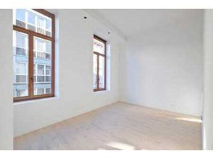 Magnifique studio traversant de +/- 45 m²