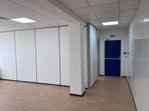 Location locaux professionnels 310 m² à Colombes (92700)  4 650 €