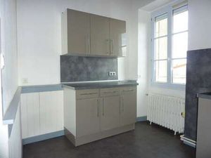 Location Appartement 3 pièces à La Chapelle Basse Mer (44450) : à louer 3 pièces / 65m² La