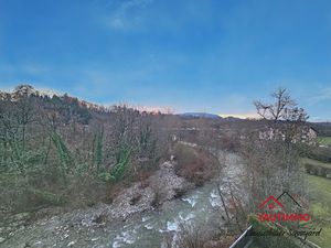 Appartement T5 dernier étage avec terrasse Bonne (74380)