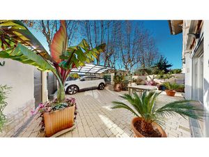 Appartement Frejus 3 pièces 82 m2 Parking Garage et Jardin à 2min des plages