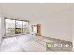 Appartement de trois pièces à deux pas de La Défense