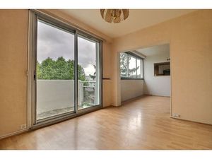 Appartement Saint Leu La Foret 4 pièce(s) 68 m2+ cave+ place de parking