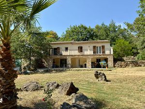 Maison familiale Carcès - F8