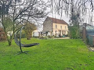 Vente maison 4 pièces 139 m² à Clermont (60600)  249 000 €