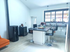 Immeuble La Boisse 5 pièce(s) 129 m2