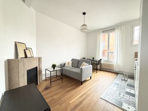 LES VALLÉES - APPARTEMENT 2 PIÈCES ENTIÈREMENT RÉNOVÉ