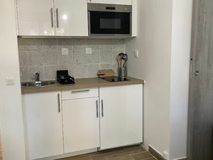 STUDIO MEUBLE AU CALME