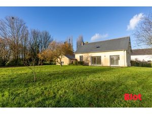 A VENDRE PAR BLOT IMMOBILIER - Maison 132m²  4 chambres sur près de 2600m² en campagne de 