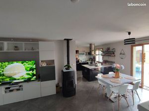 ? Maison plain-pied  4 pièces