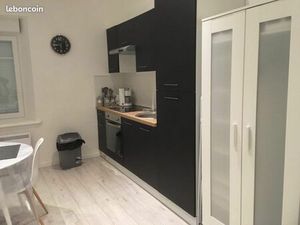 Studio eau électricité et internet compris plein centre de Vittel