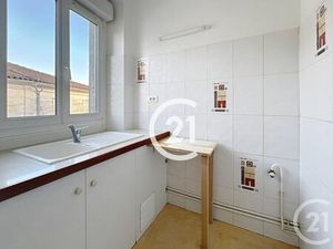 Appartement F2 à louer - 2 pièces - 65 m2 - Jarnac - 16 - POITOU-CHARENTES