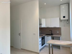 T1 rénové Jean Macé - Lyon 7ème