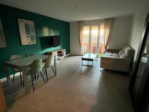 Appartement T3 traversant meublé – 67m² – Terrasse (x2 (11m² + 7m²) – Place de parking att
